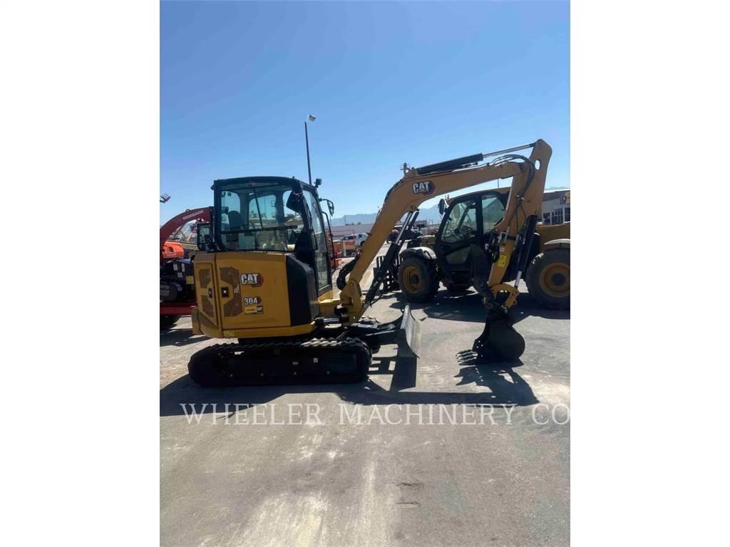 CAT 304 C3 TH حفارات زحافة