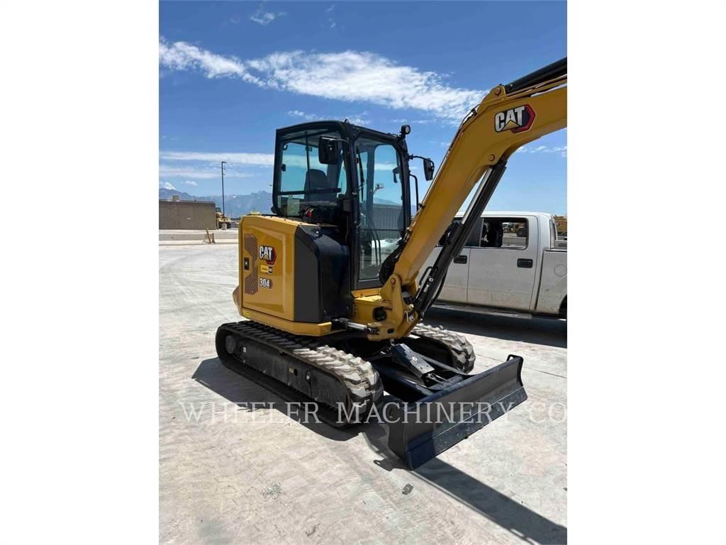 CAT 304 C3 TH حفارات زحافة