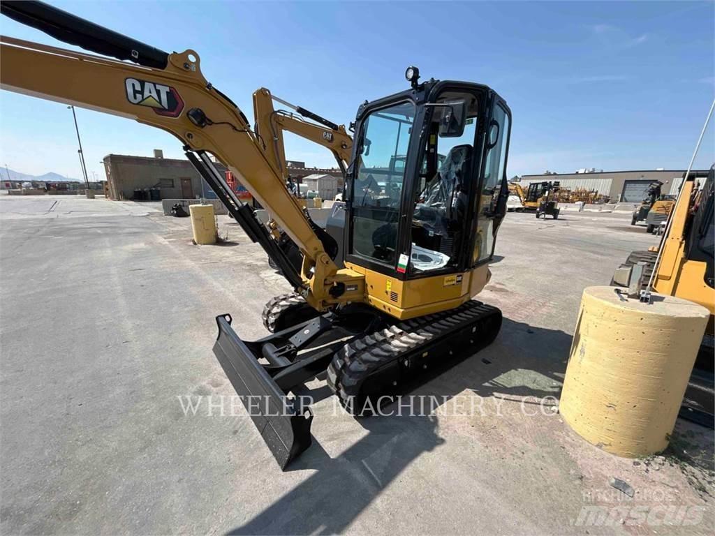 CAT 304 C3 TH حفارات زحافة