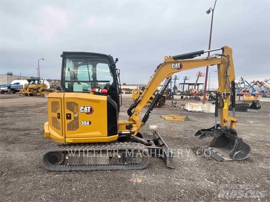 CAT 304 C3 TH حفارات زحافة