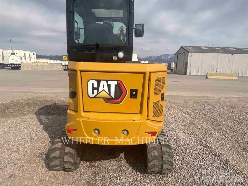 CAT 304 C3 TH حفارات زحافة