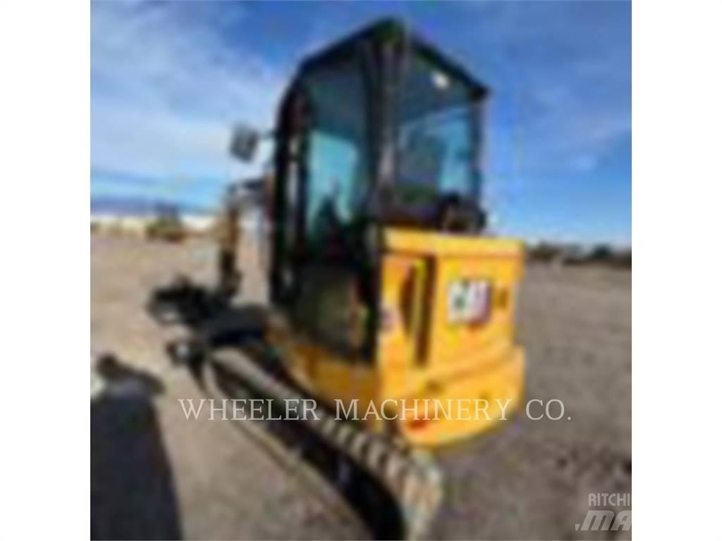 CAT 304 C3 THA حفارات زحافة