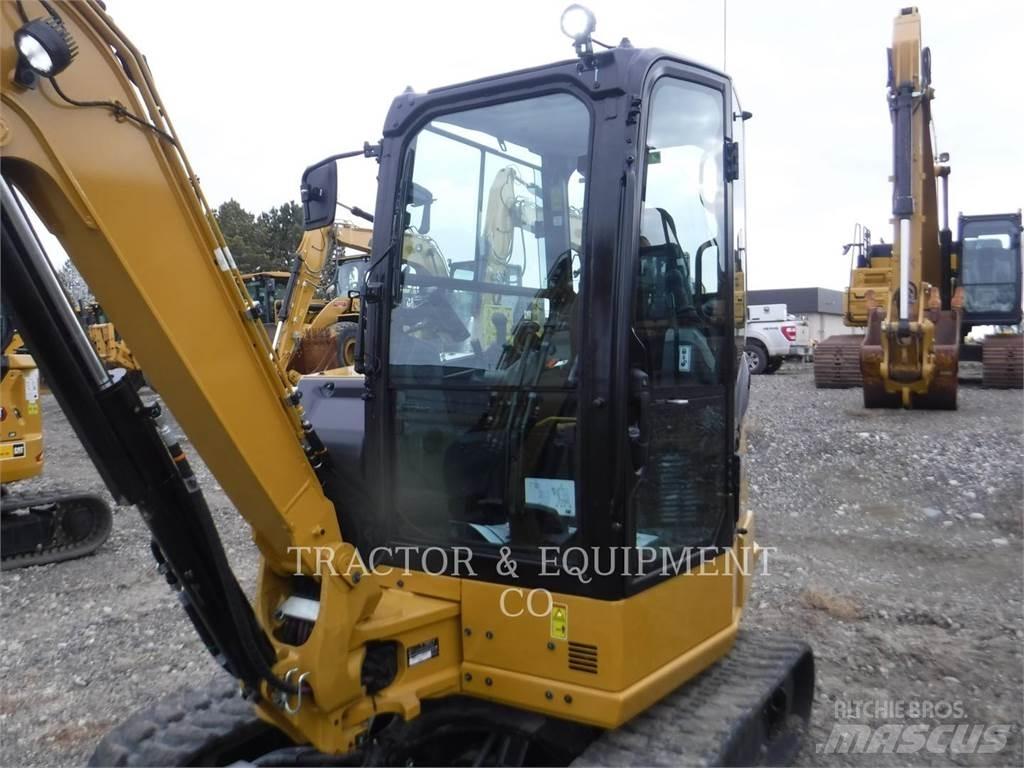 CAT 304 CRCB حفارات زحافة