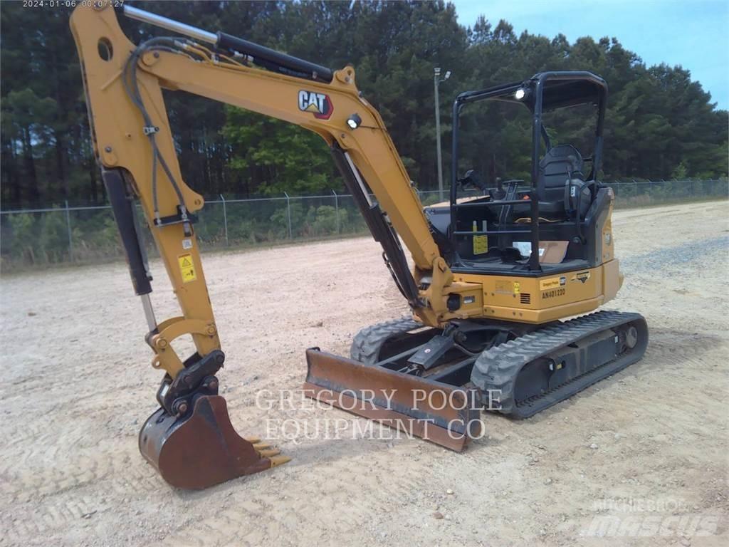 CAT 30407 حفارات زحافة