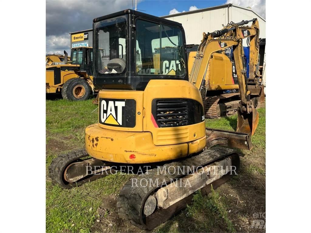 CAT 304DCR حفارات زحافة