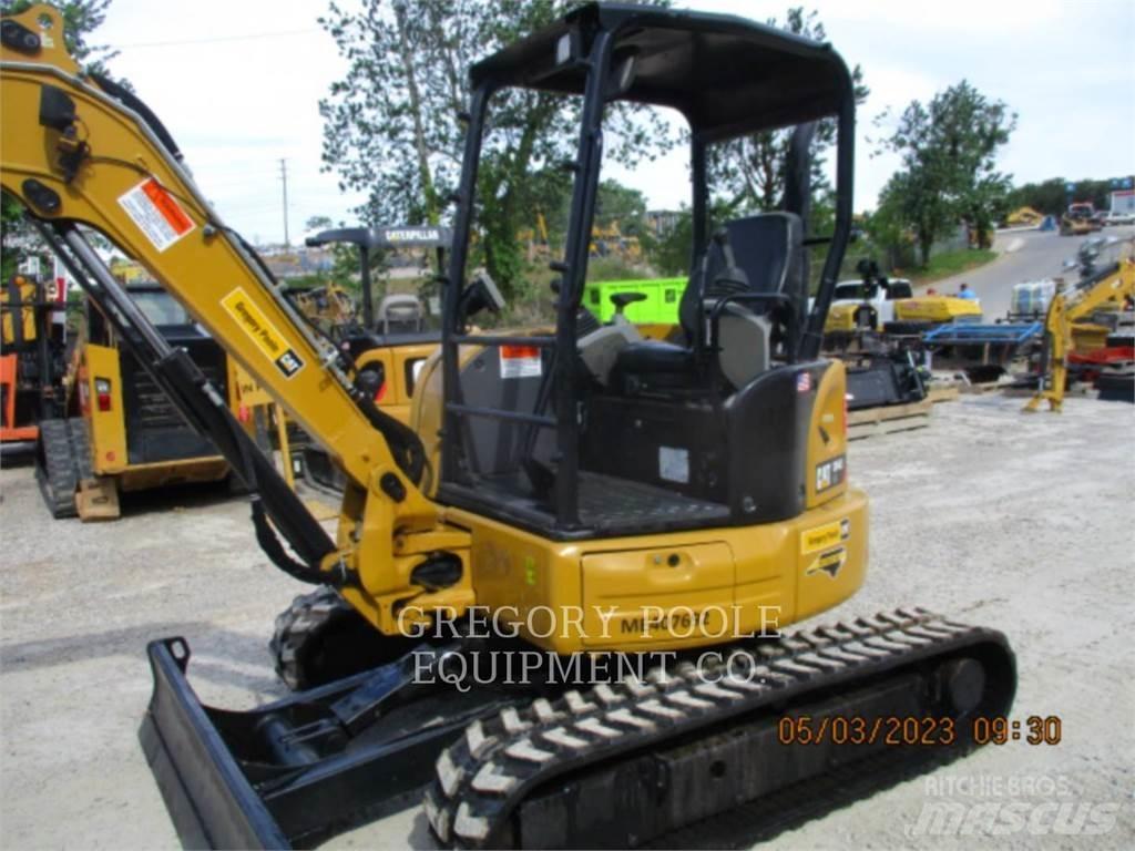 CAT 304E CR حفارات زحافة