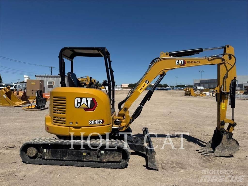 CAT 304E CR حفارات زحافة