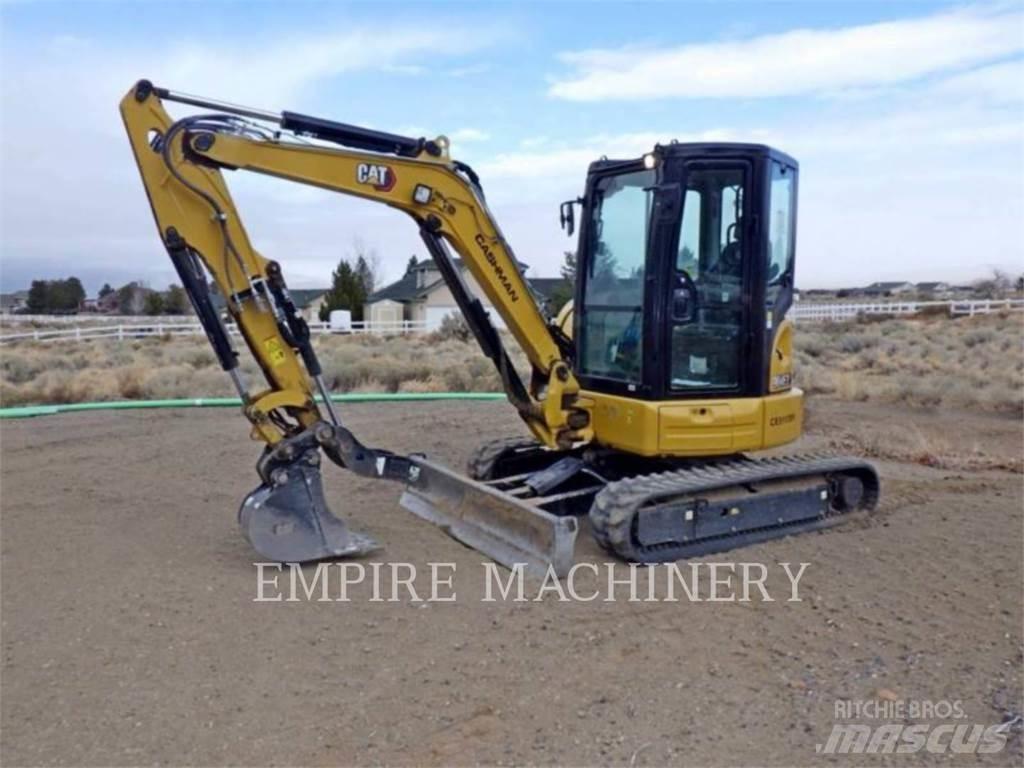 CAT 304E2 حفارات زحافة