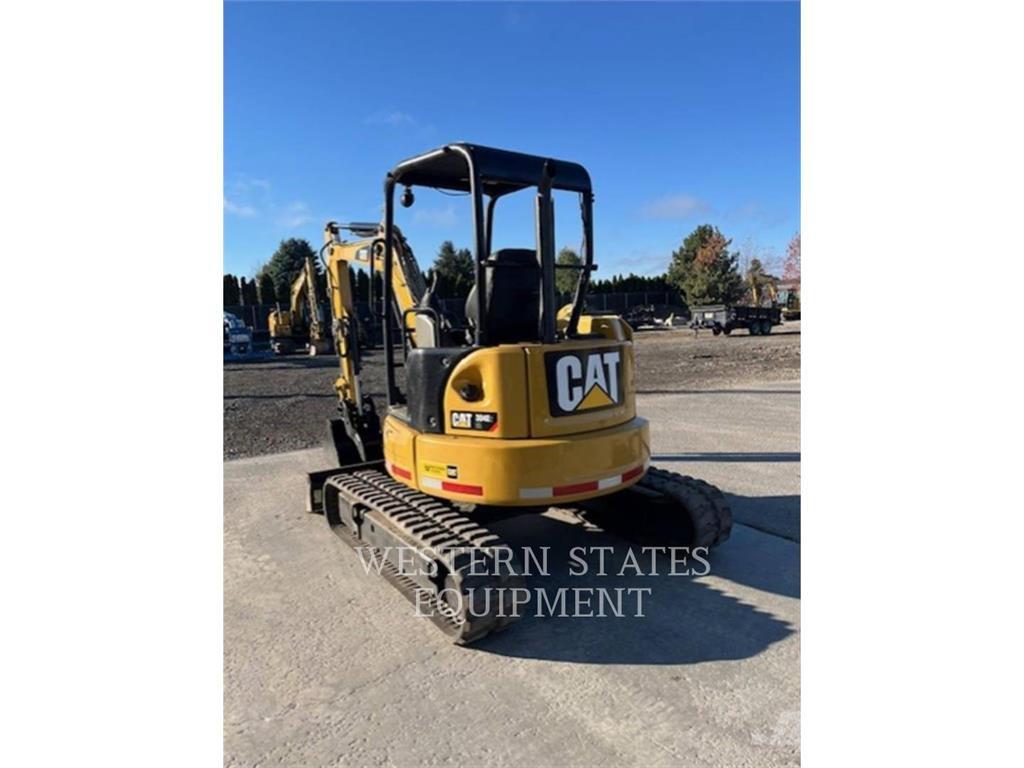 CAT 304E2 حفارات زحافة