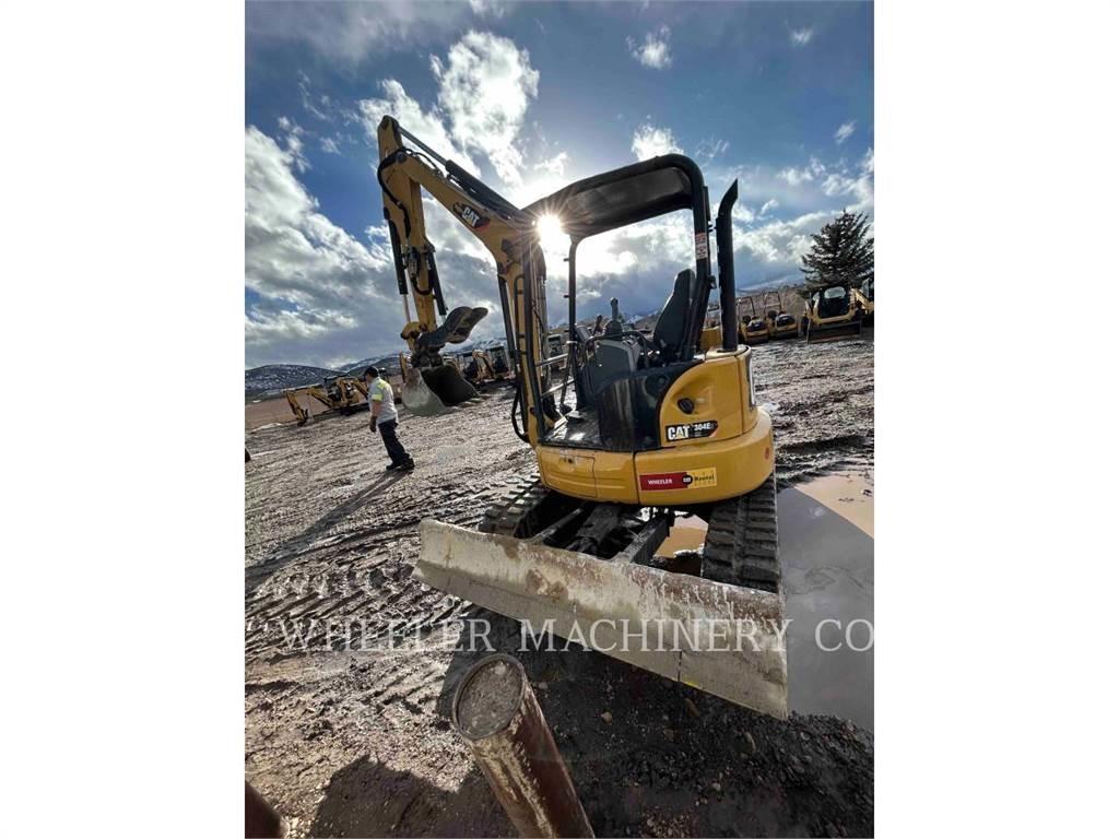 CAT 304E2 C1TH حفارات زحافة