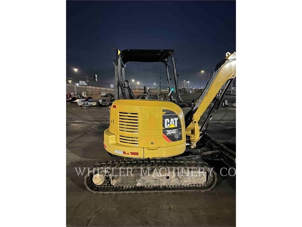 CAT 304E2 C1TH حفارات زحافة
