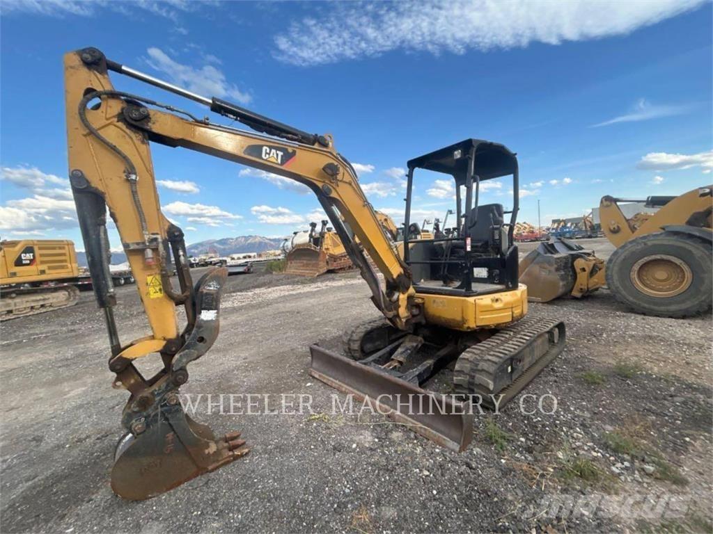 CAT 304E2 C1TH حفارات زحافة