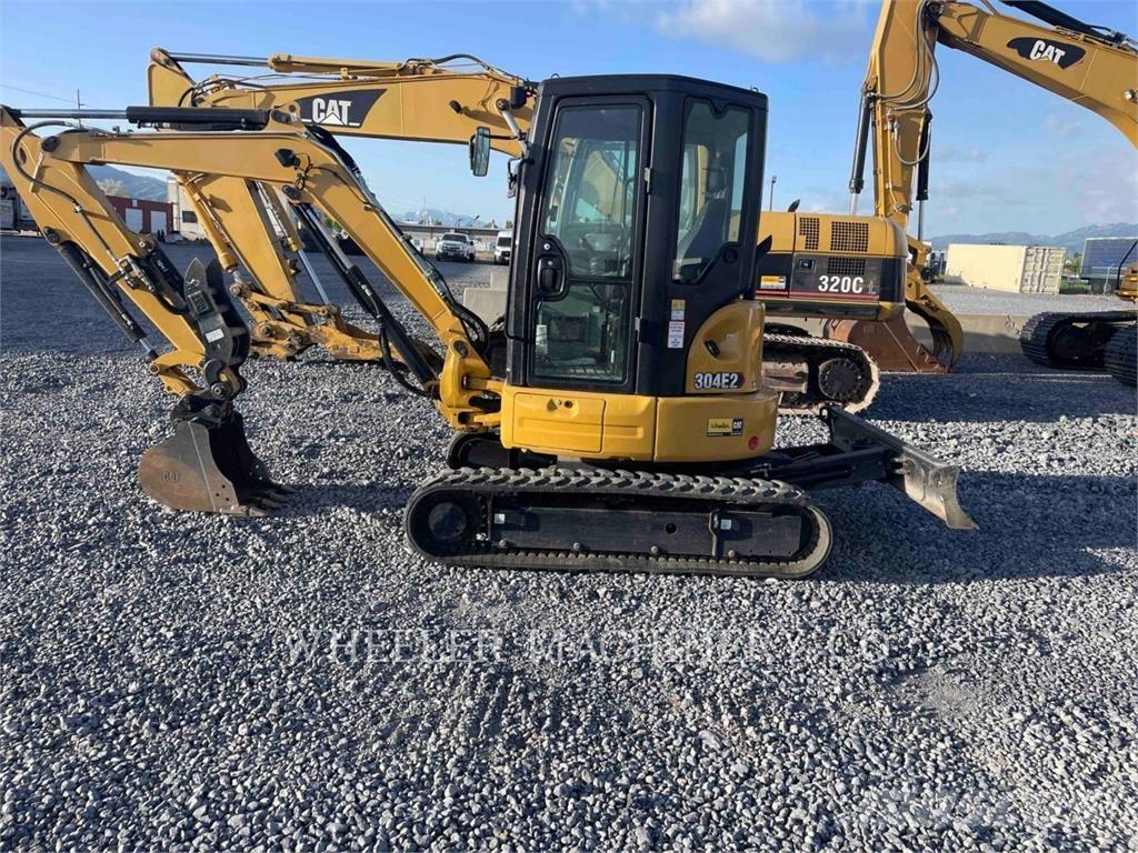 CAT 304E2 C3PT حفارات زحافة