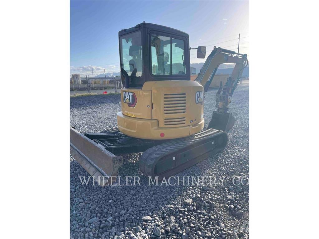 CAT 304E2 C3PT حفارات زحافة