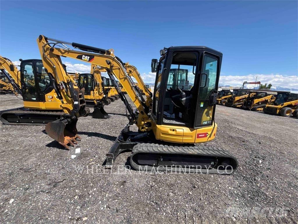 CAT 304E2 C3TH حفارات زحافة