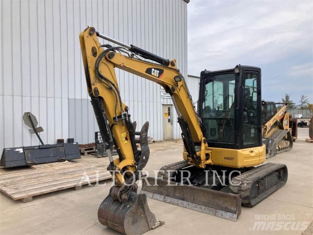 CAT 304E2 CR حفارات زحافة