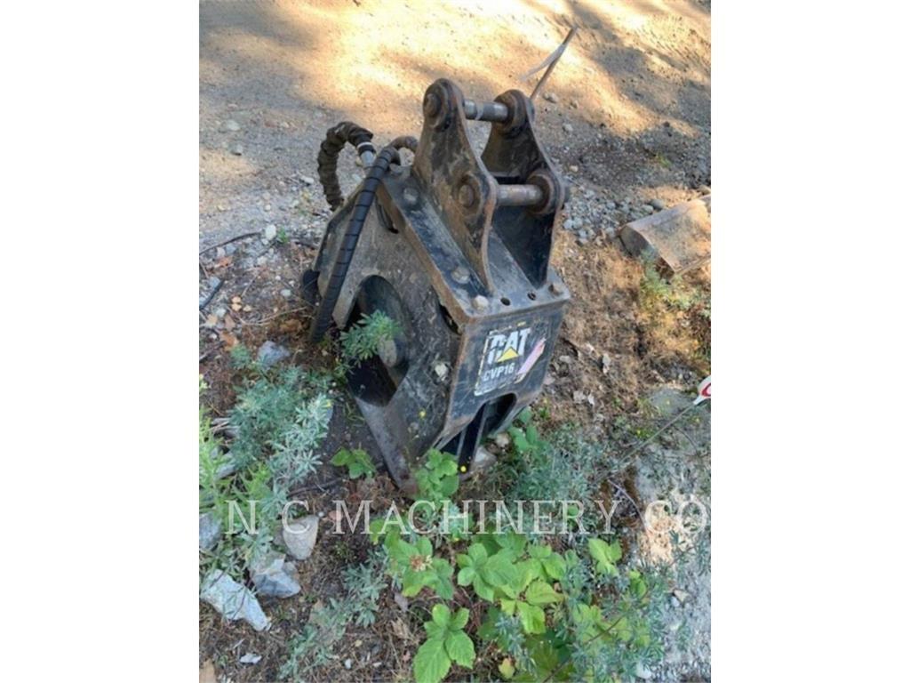 CAT 304E2 CRCB حفارات زحافة