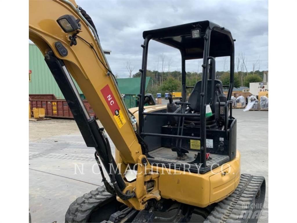 CAT 304E2 CRCN حفارات زحافة