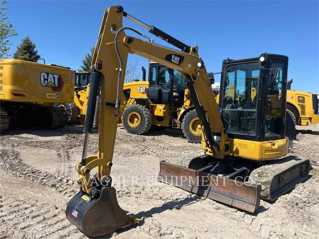 CAT 304E2CR حفارات زحافة