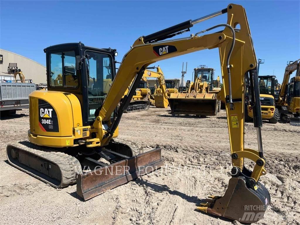 CAT 304E2CR حفارات زحافة