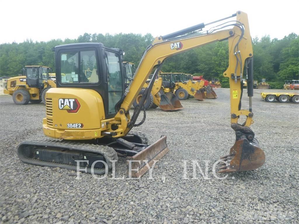 CAT 304E2CR حفارات زحافة