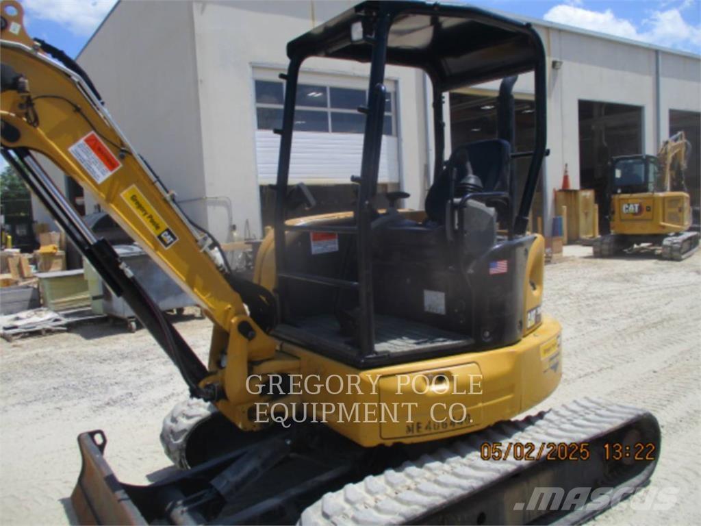 CAT 304E2CR حفارات زحافة