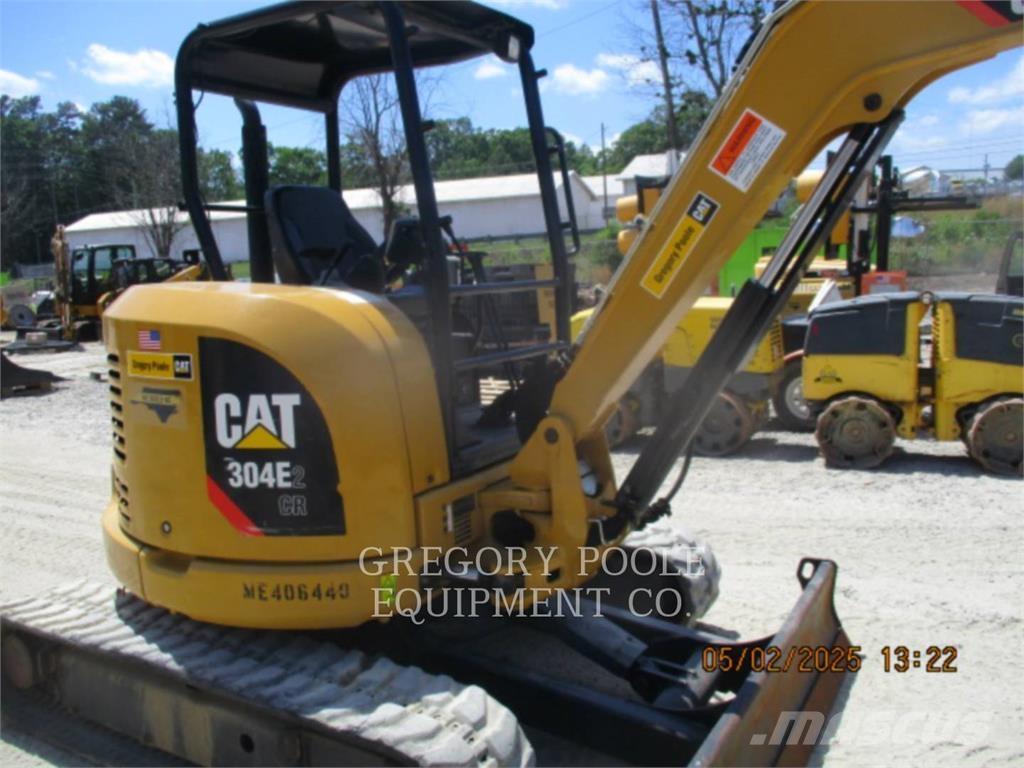 CAT 304E2CR حفارات زحافة