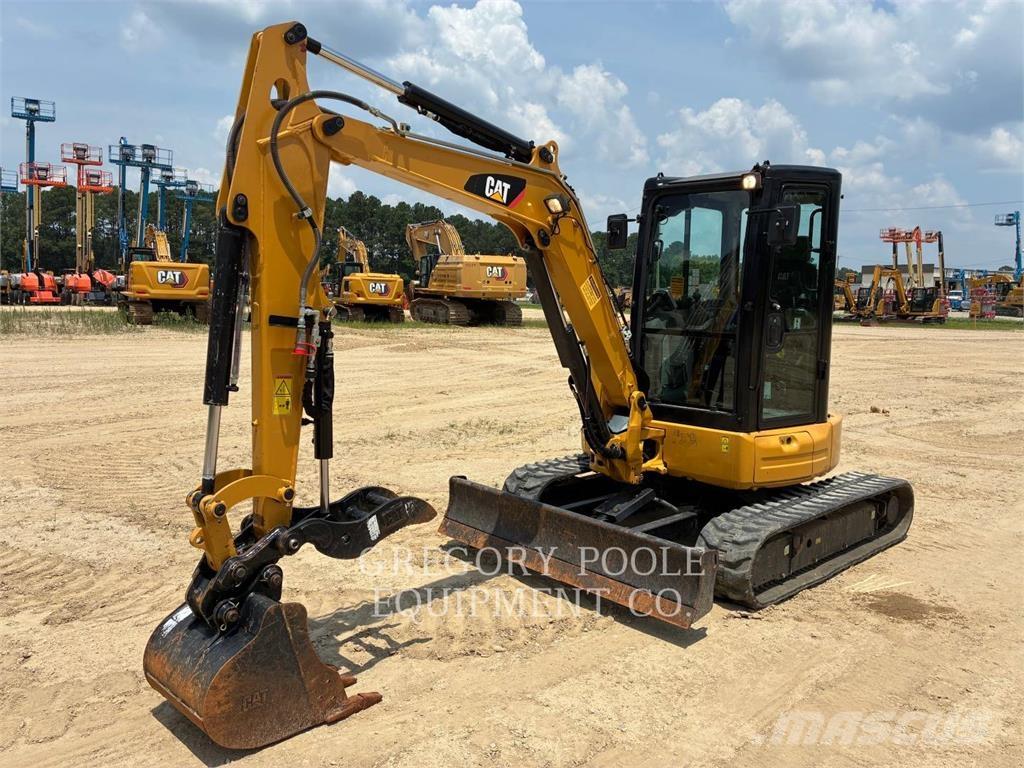 CAT 304E2CR حفارات زحافة