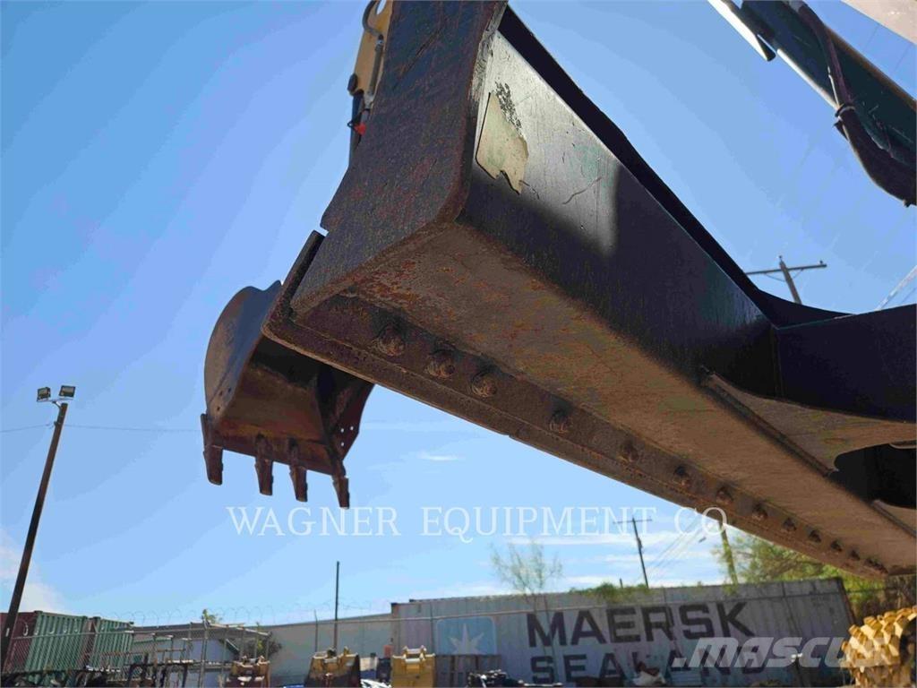 CAT 304E2CR حفارات زحافة
