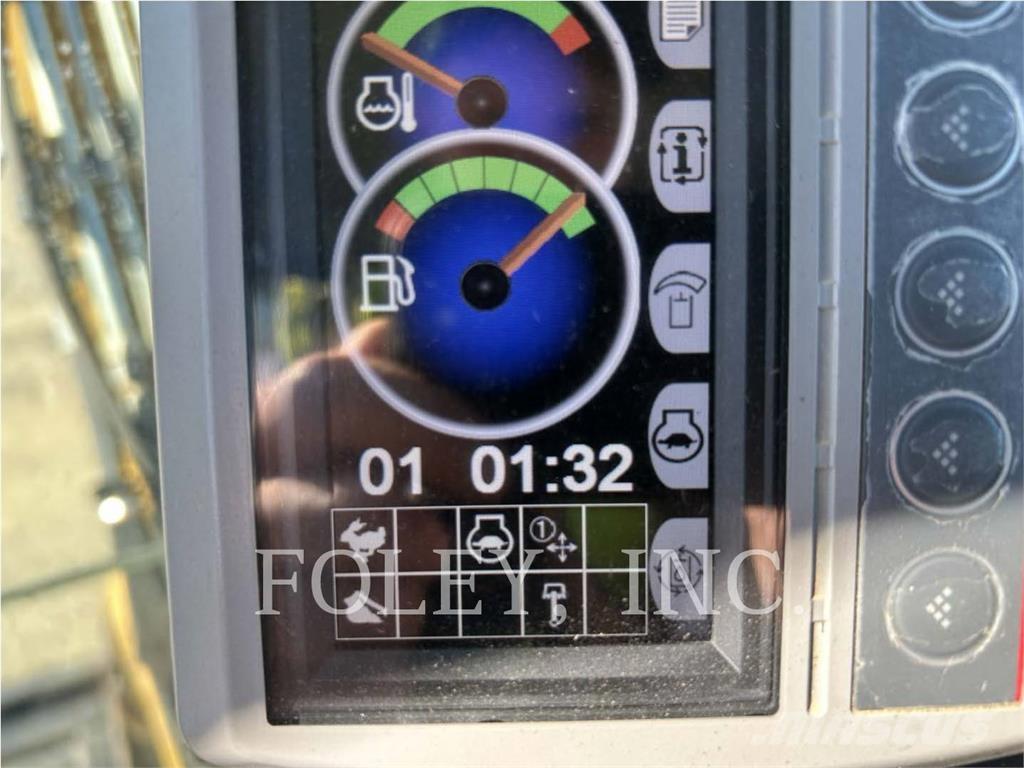 CAT 304E2CR حفارات زحافة