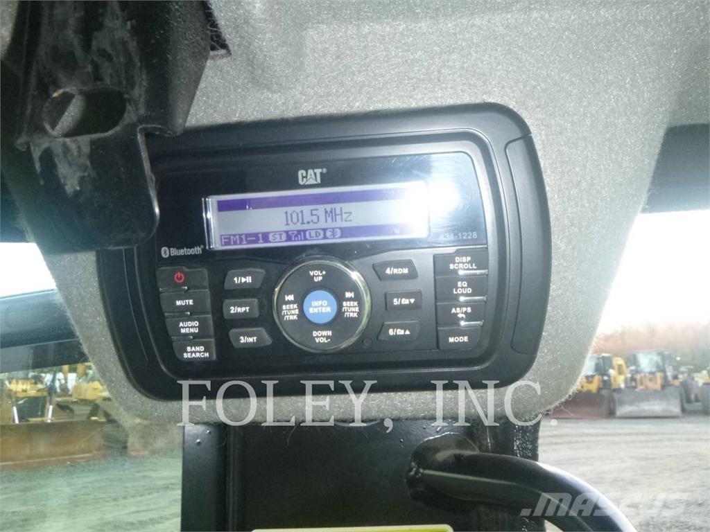 CAT 304E2CR حفارات زحافة