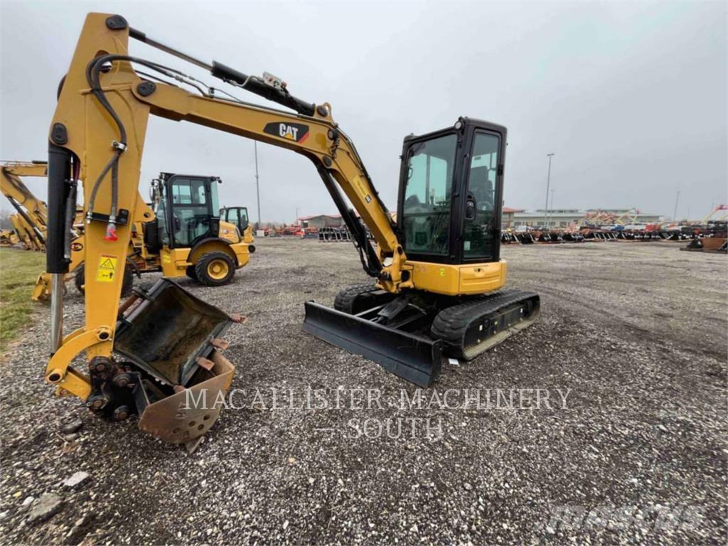 CAT 304E2CR حفارات زحافة