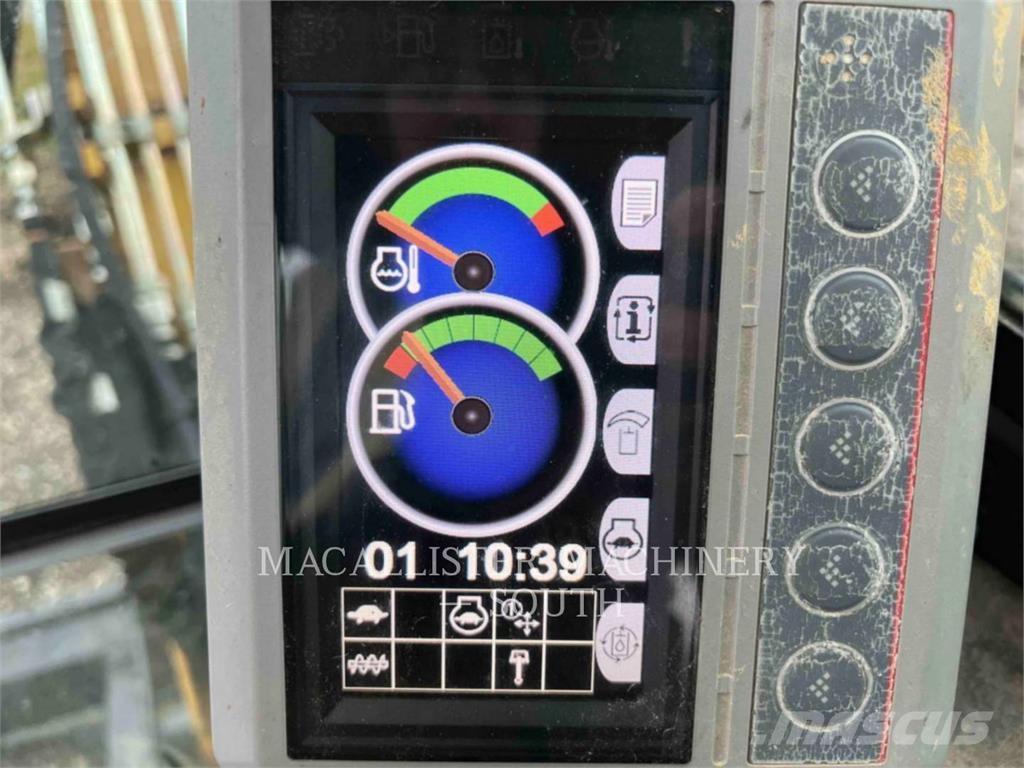 CAT 304E2CR حفارات زحافة