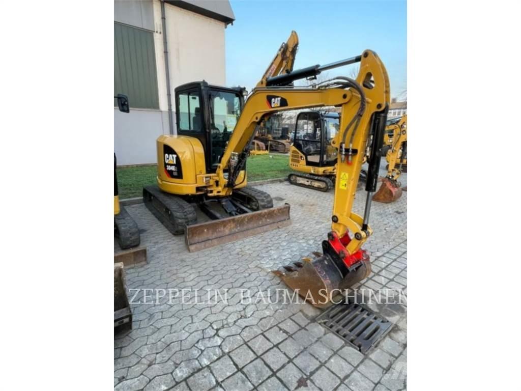 CAT 304ECR حفارات زحافة