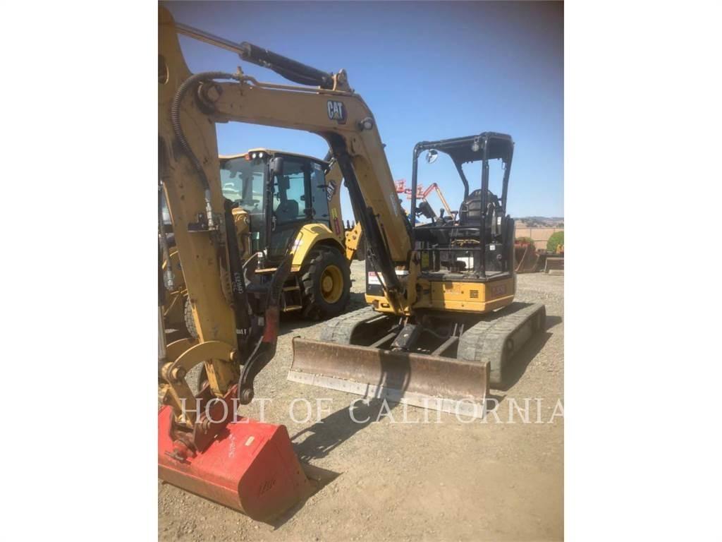 CAT 305 حفارات زحافة
