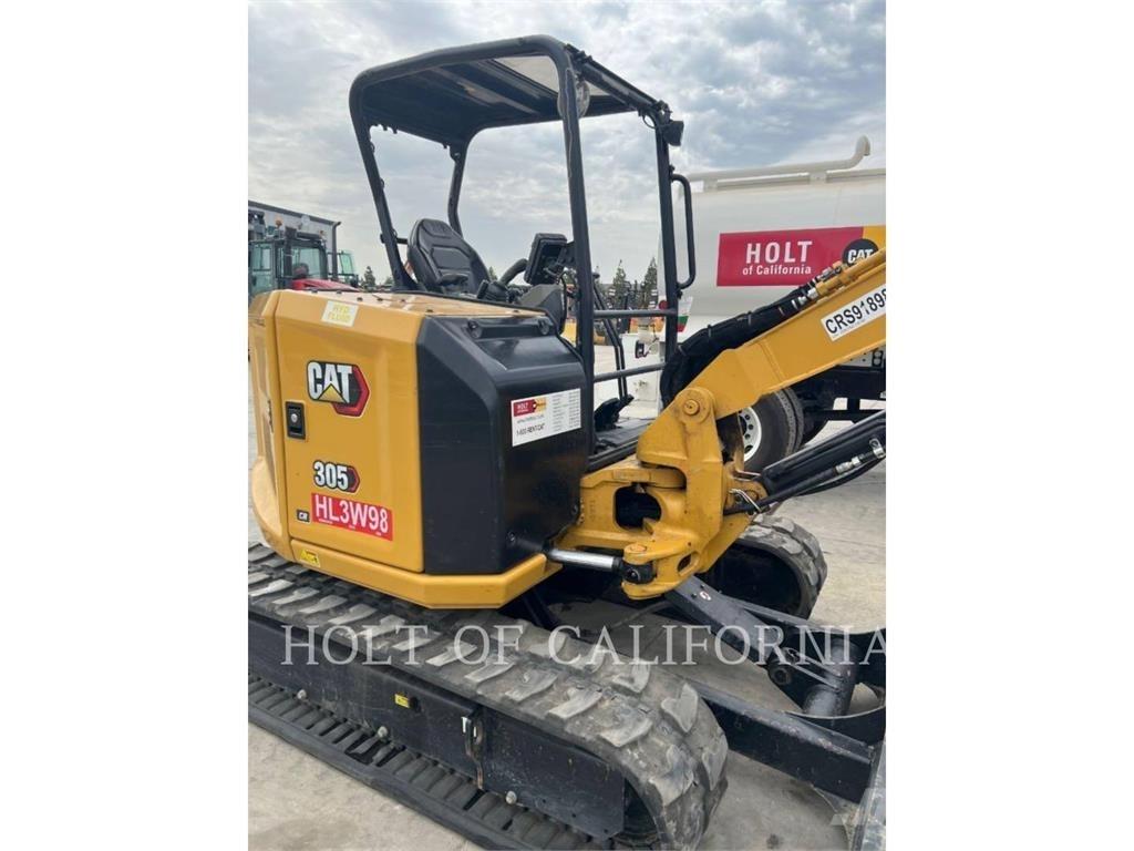 CAT 305 حفارات زحافة