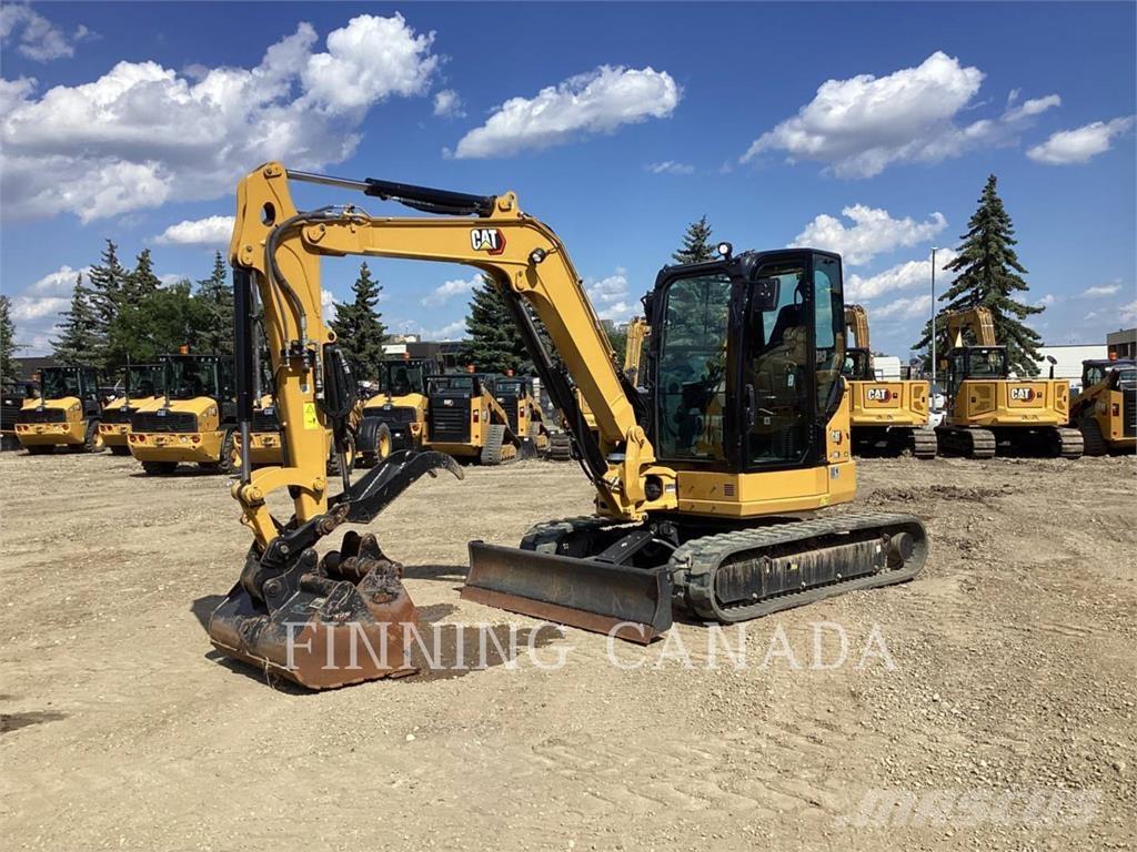 CAT 305-07 حفارات زحافة