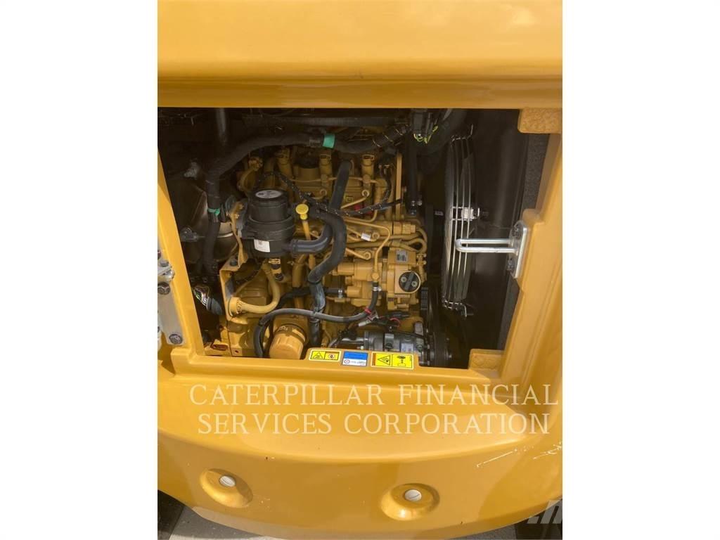 CAT 305-07CR حفارات زحافة