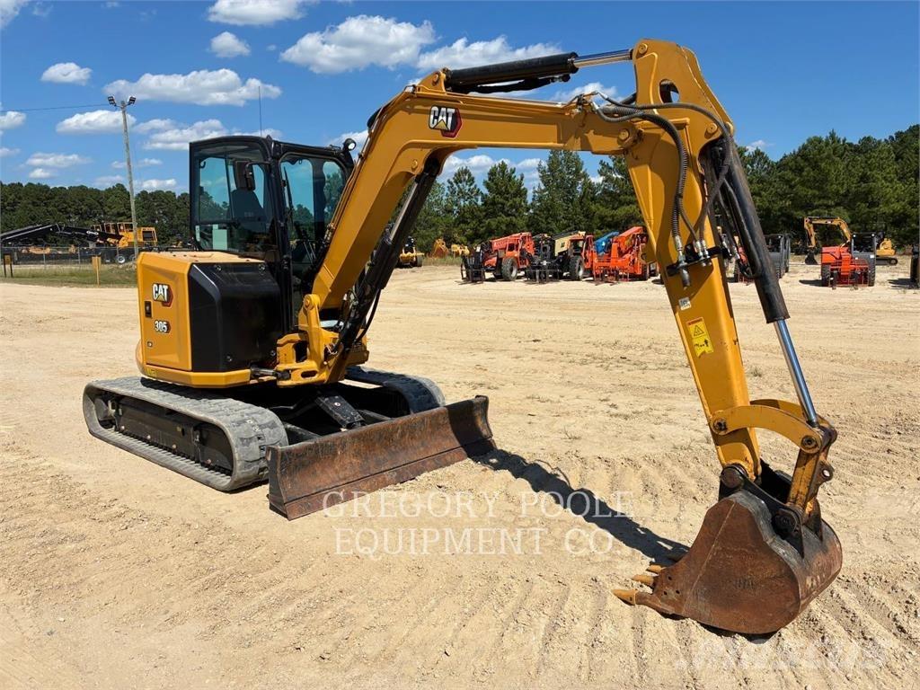 CAT 305-07CR حفارات زحافة