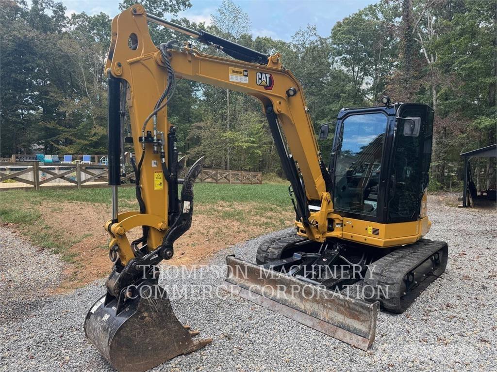 CAT 305-07CR حفارات زحافة