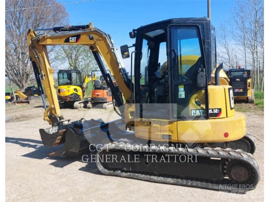 CAT 305.5 E2 حفارات زحافة