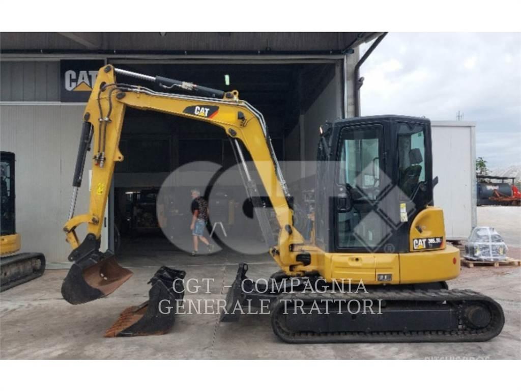 CAT 305.5 E2 حفارات زحافة
