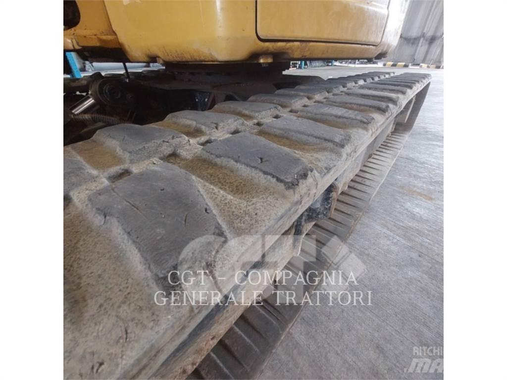 CAT 305.5 E2 حفارات زحافة