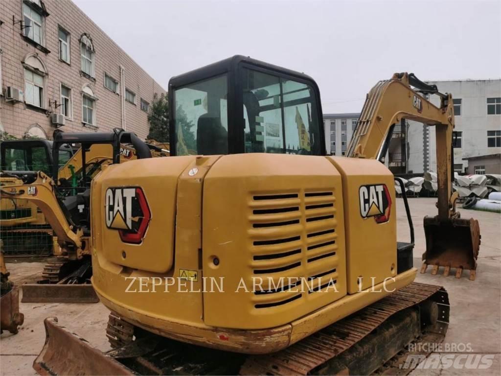CAT 305.5E2 حفارات زحافة
