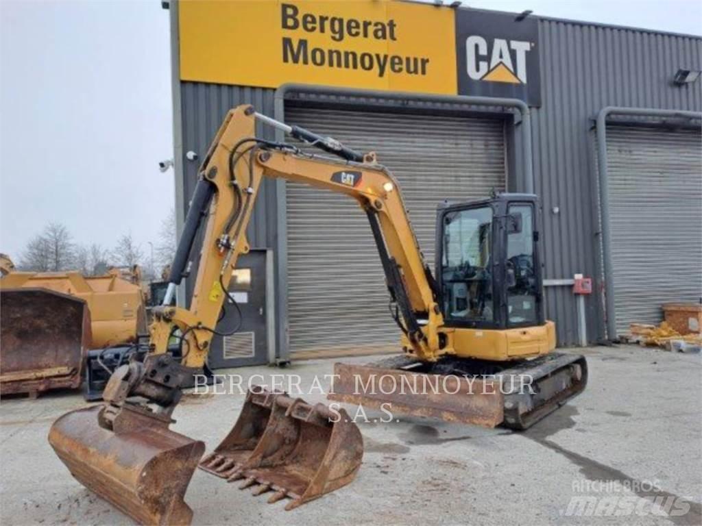 CAT 305.5E2 حفارات زحافة
