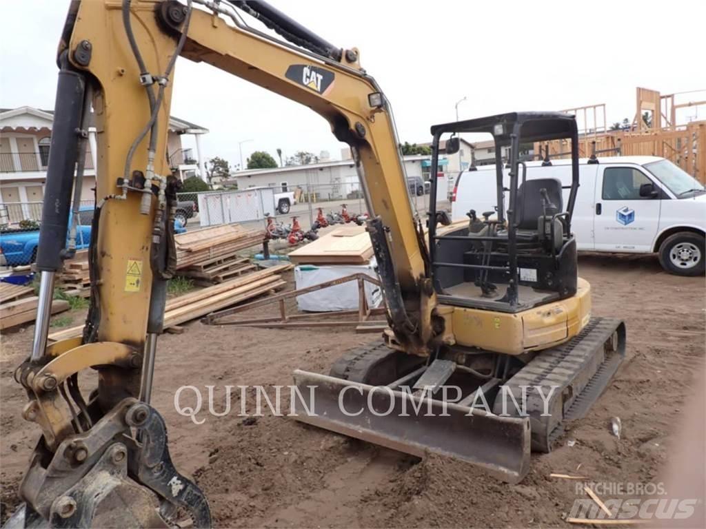 CAT 305.5E2 حفارات زحافة