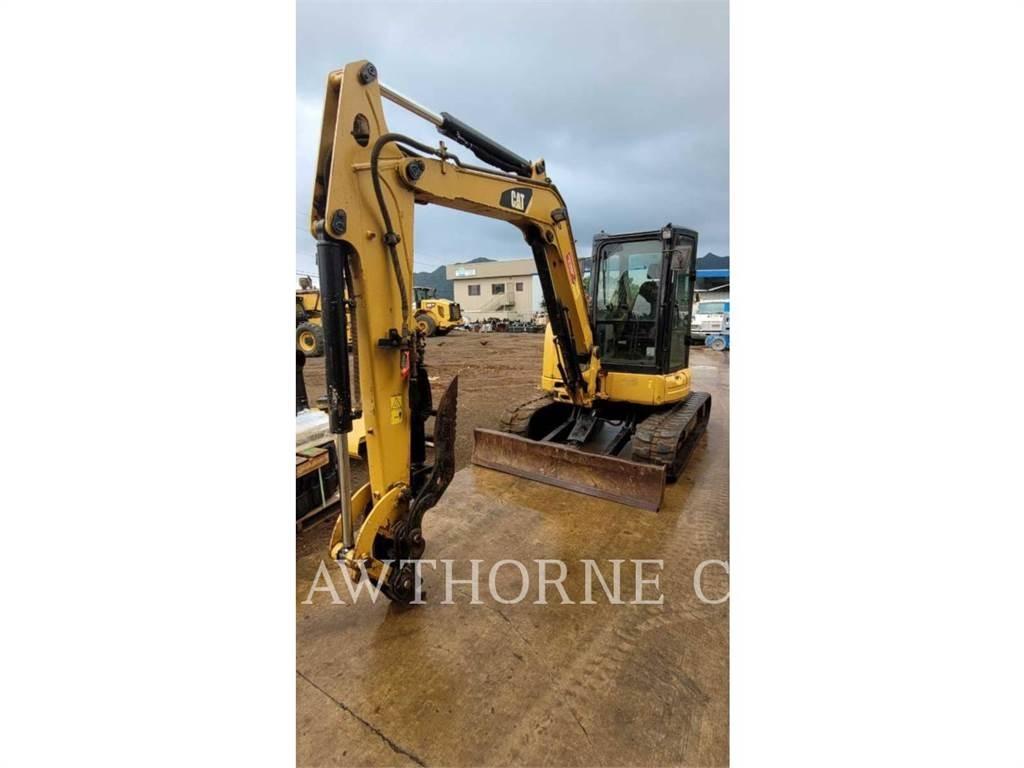 CAT 305.5E2 حفارات زحافة