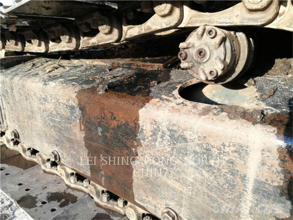 CAT 305.5E2 حفارات زحافة