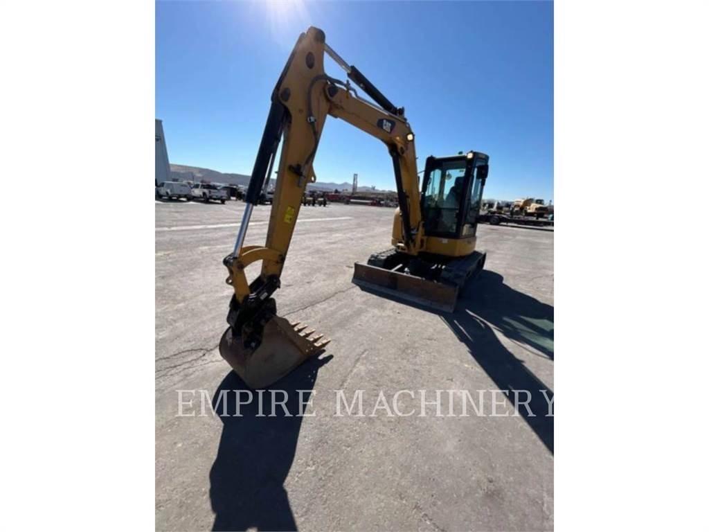 CAT 305.5E2 CA حفارات زحافة