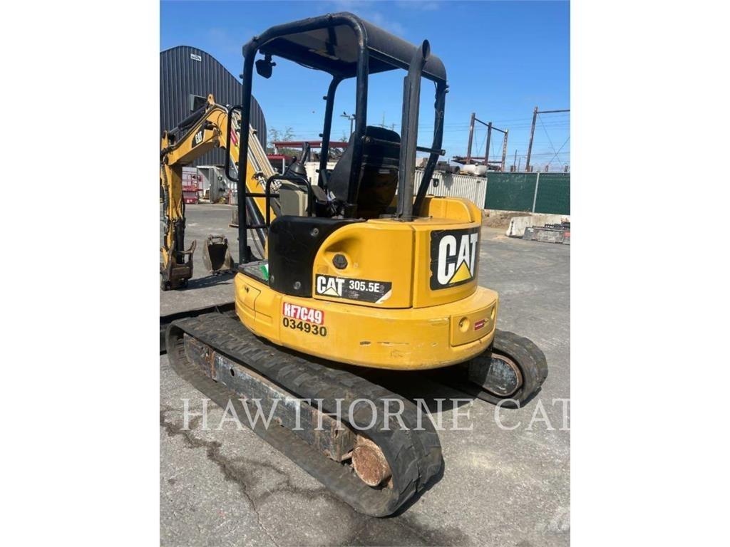 CAT 305.5E2 TH حفارات زحافة